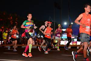 BIB: 2512, 424
                            <button type="button" onclick="openModal(15097156)" class="btn btn-primary btn-sm float-right btn-popup" data-toggle="modal" data-target=".modal-high-quality">
                        <i class="fas fa-shopping-cart"></i> Add to Cart
                    </button>
                                            <button type="button" onclick="isThisMe(15097156, true)" class="btn btn-success btn-sm float-right btn-popup btn-isme hidden" data-toggle="tooltip" data-placement="bottom" title="นี่คือรูปของคุณใช่ไหม คลิกที่นี่เพื่อเอาเข้าอัลบั้ม">
                        <i class="fas fa-plus"></i> Add to album
                    </button>
                    <button type="button" onclick="isThisMe(15097156, false)" class="btn btn-warning btn-sm float-right btn-popup btn-isnotme hidden">
                        <i class="fas fa-ban"></i> Remove from album
                    </button>